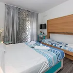 Oasi Bed & Breakfast 3*
