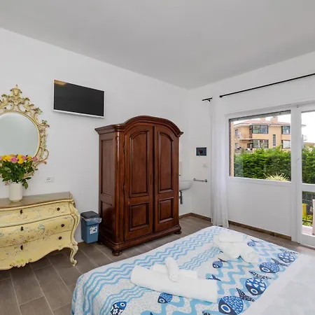 Oasi 3* Финале Лигуре