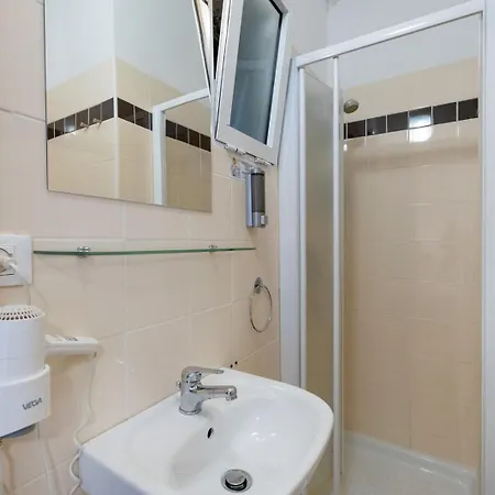 Oasi Bed & Breakfast 2*